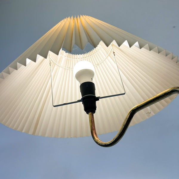 LAMP TABLE