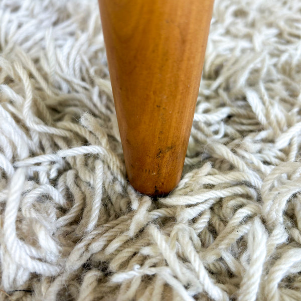 COFFEE TABLE WITH SLATTED MAGAZINE RACK