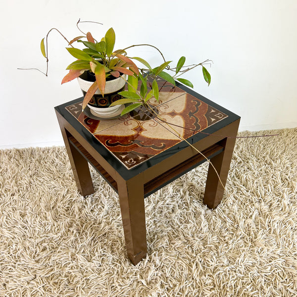 TILE TOP SIDE TABLE