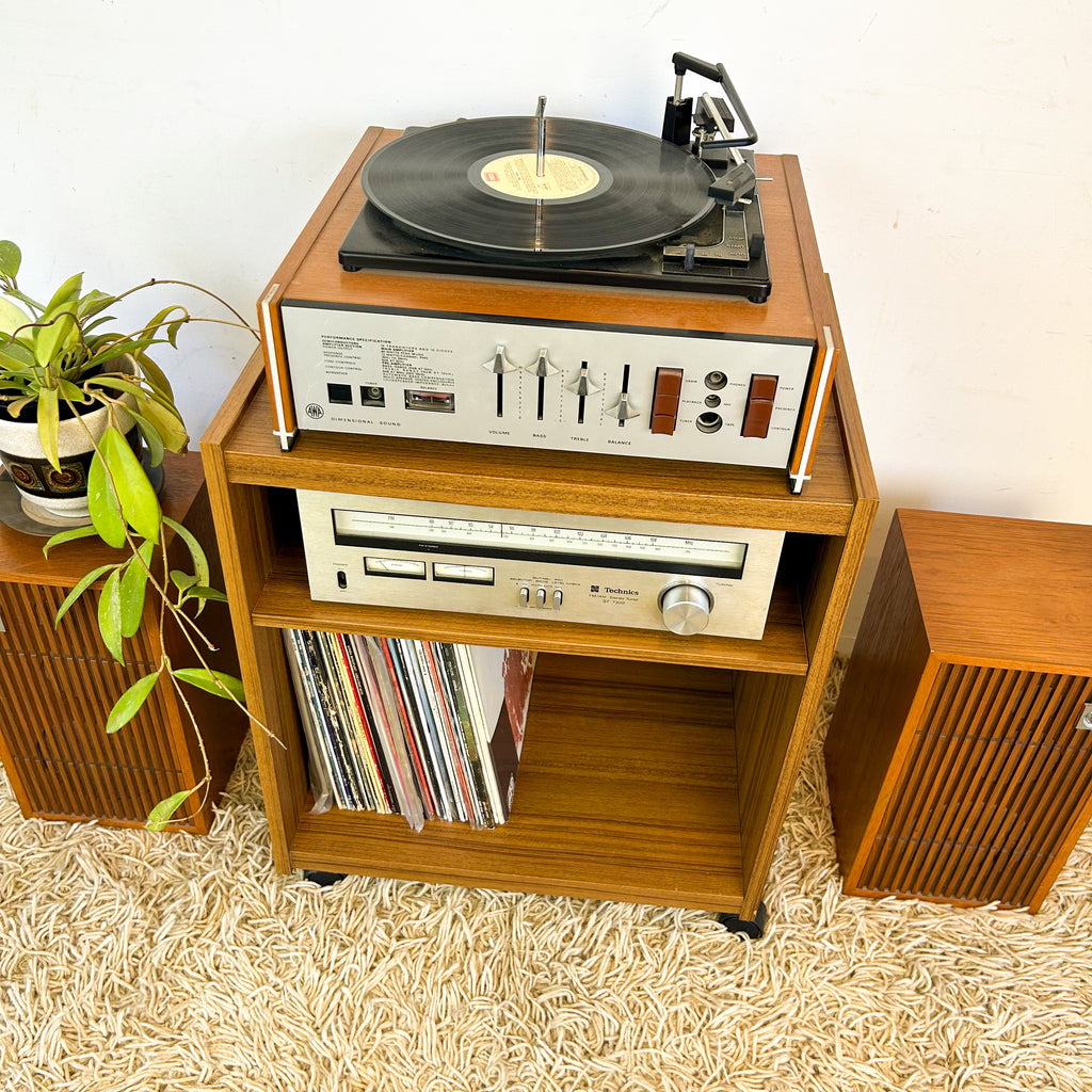 LAMINATE STEREO TROLLEY
