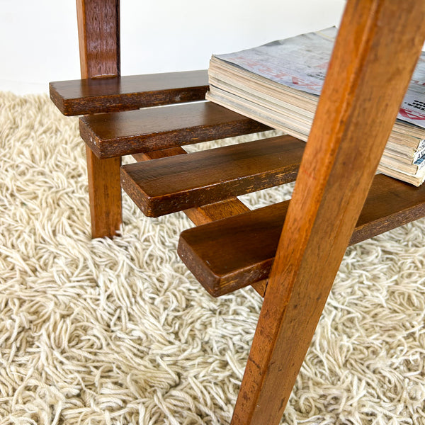 COFFEE TABLE WITH SLATTED MAGAZINE RACK