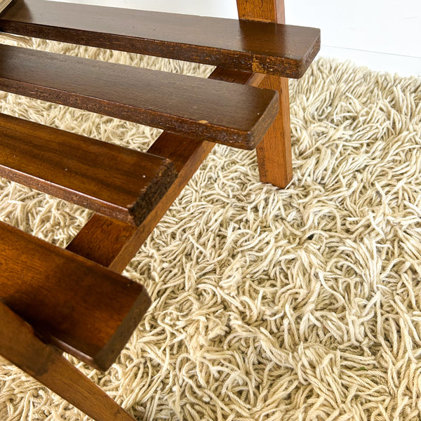 COFFEE TABLE WITH SLATTED MAGAZINE RACK