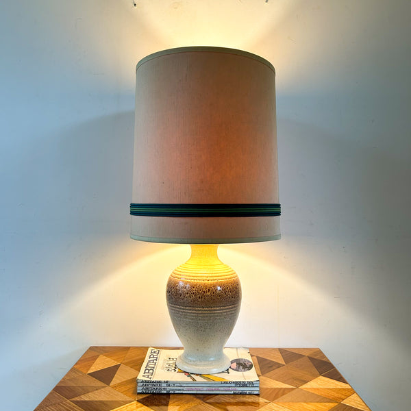 LARGE CERAMIC LAMP