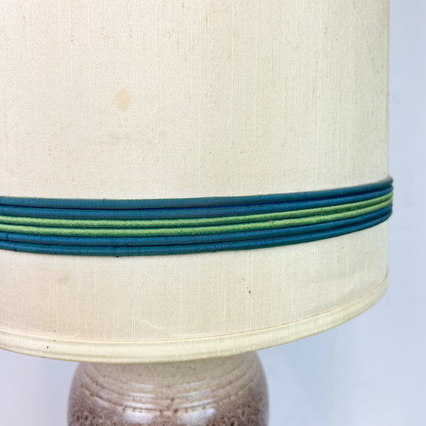LARGE CERAMIC LAMP