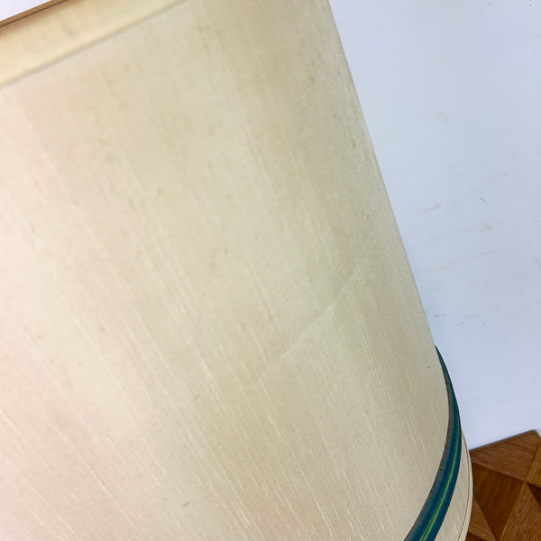 LARGE CERAMIC LAMP