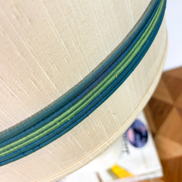 LARGE CERAMIC LAMP