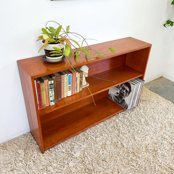 HARDWOOD BOOKCASE