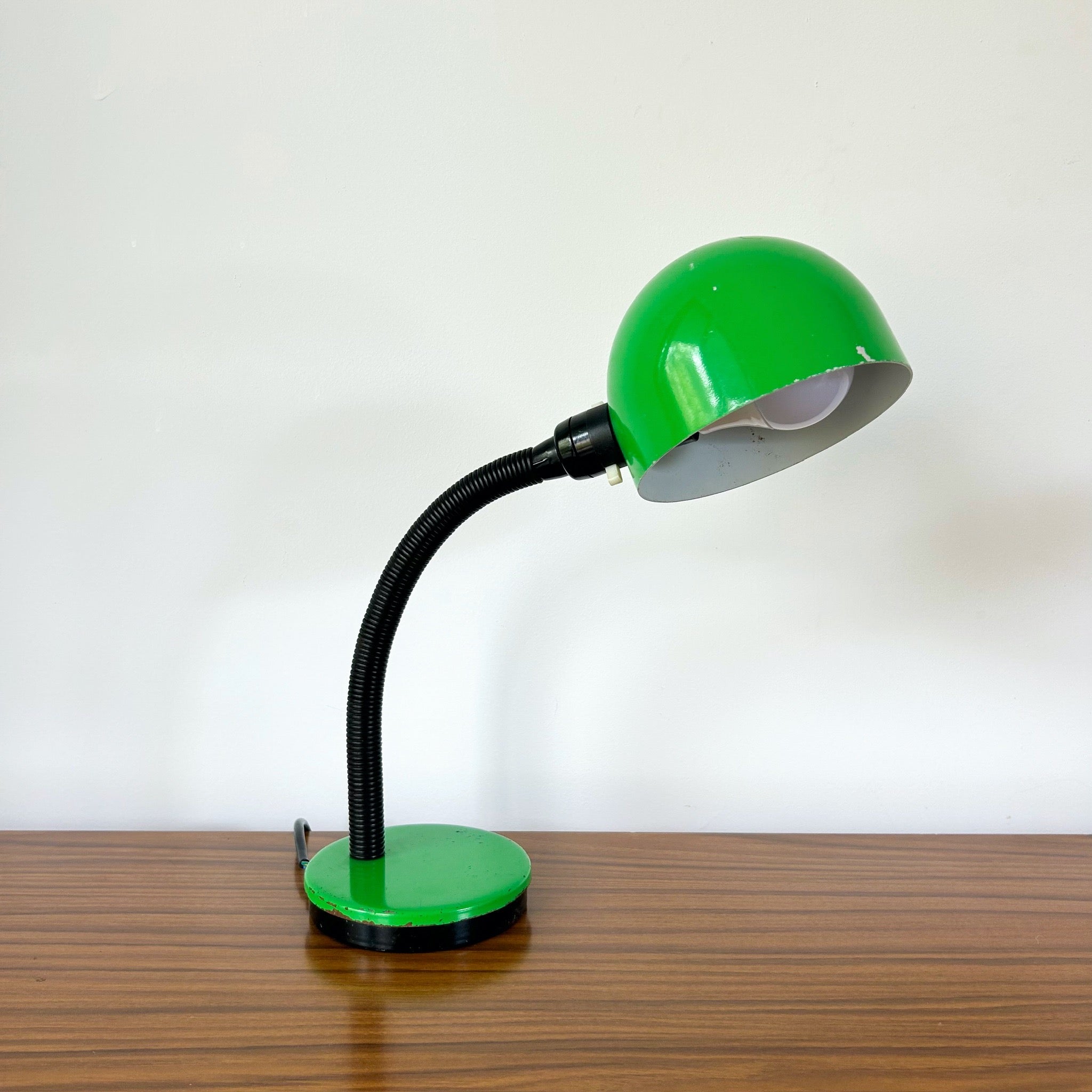 GREEN DESK LAMP