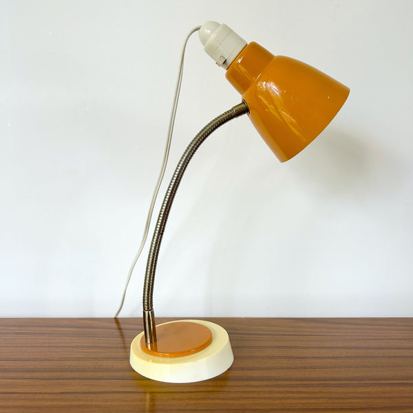 MUSTARD TABLE LAMP