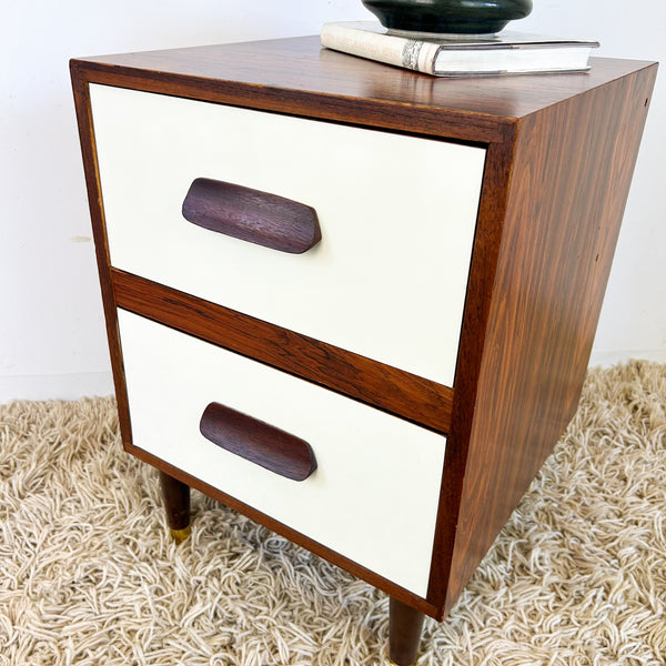 BEDSIDE DRAWERS