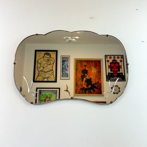 DECORATIVE WALL MIRROR