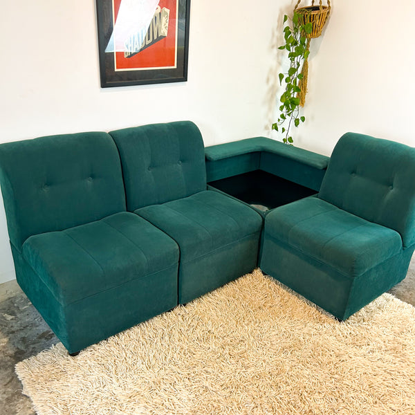 MODULAR SOFA WITH CORNER COFFEE TABLE