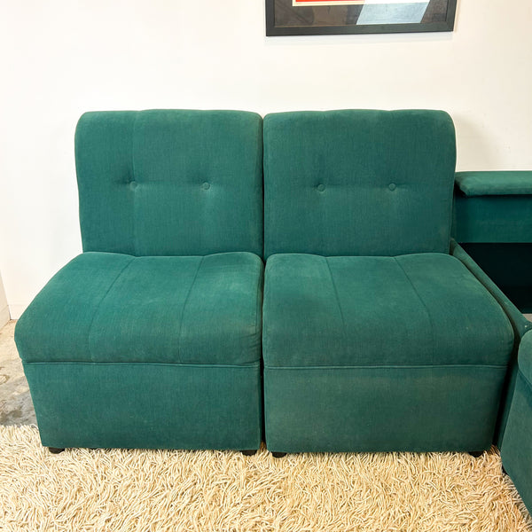 MODULAR SOFA WITH CORNER COFFEE TABLE