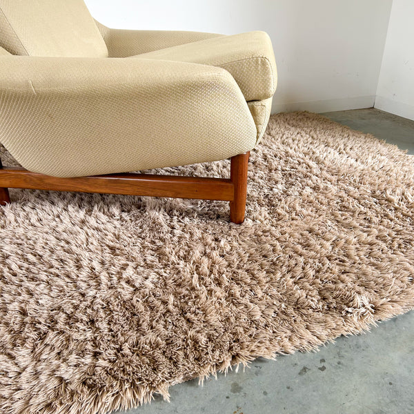 FAWN SHAGPILE RUG