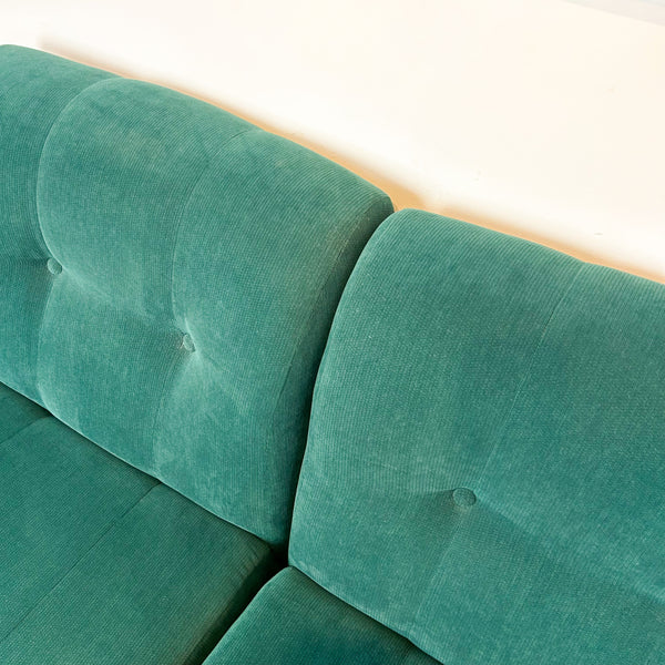 MODULAR SOFA WITH CORNER COFFEE TABLE