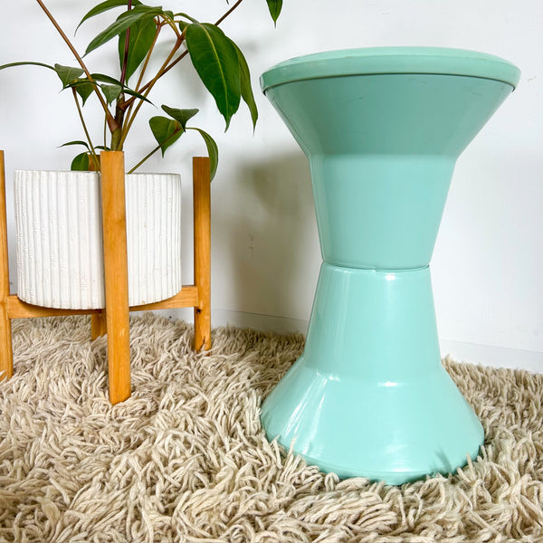 CAROMA ARCADE STOOL