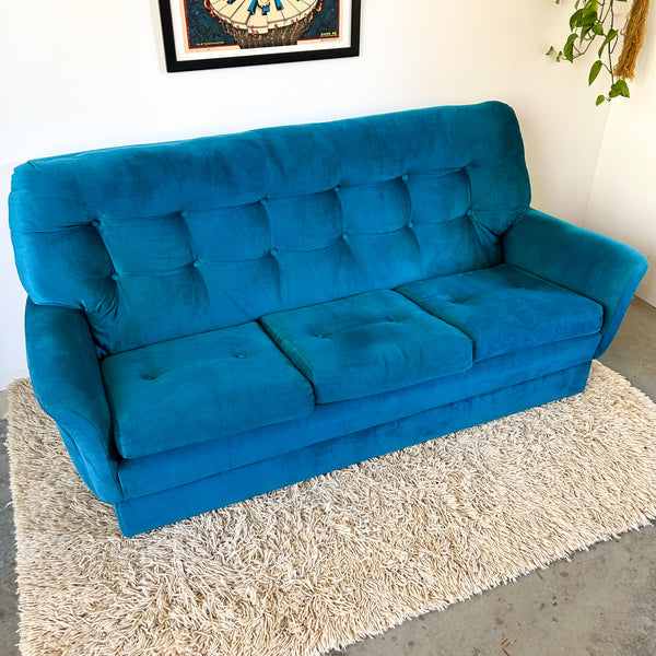 FLER THREE-SEATER VELOUR SOFA