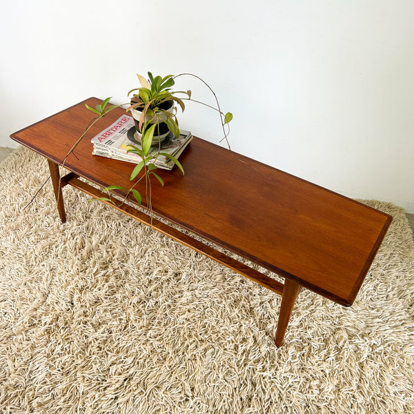 NOBLETT COFFEE TABLE WITH SLATTED MAGAZINE RACK