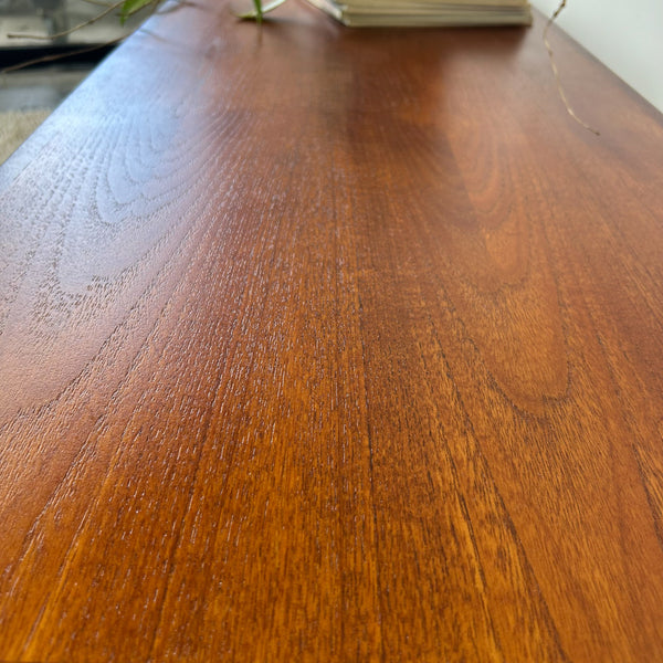 NOBLETT COFFEE TABLE WITH SLATTED MAGAZINE RACK