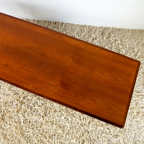 NOBLETT COFFEE TABLE WITH SLATTED MAGAZINE RACK