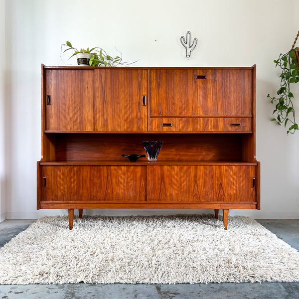 GAINSBOROUGH SIDEBOARD COCKTAIL CABINET