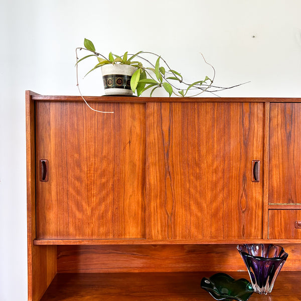 GAINSBOROUGH SIDEBOARD COCKTAIL CABINET