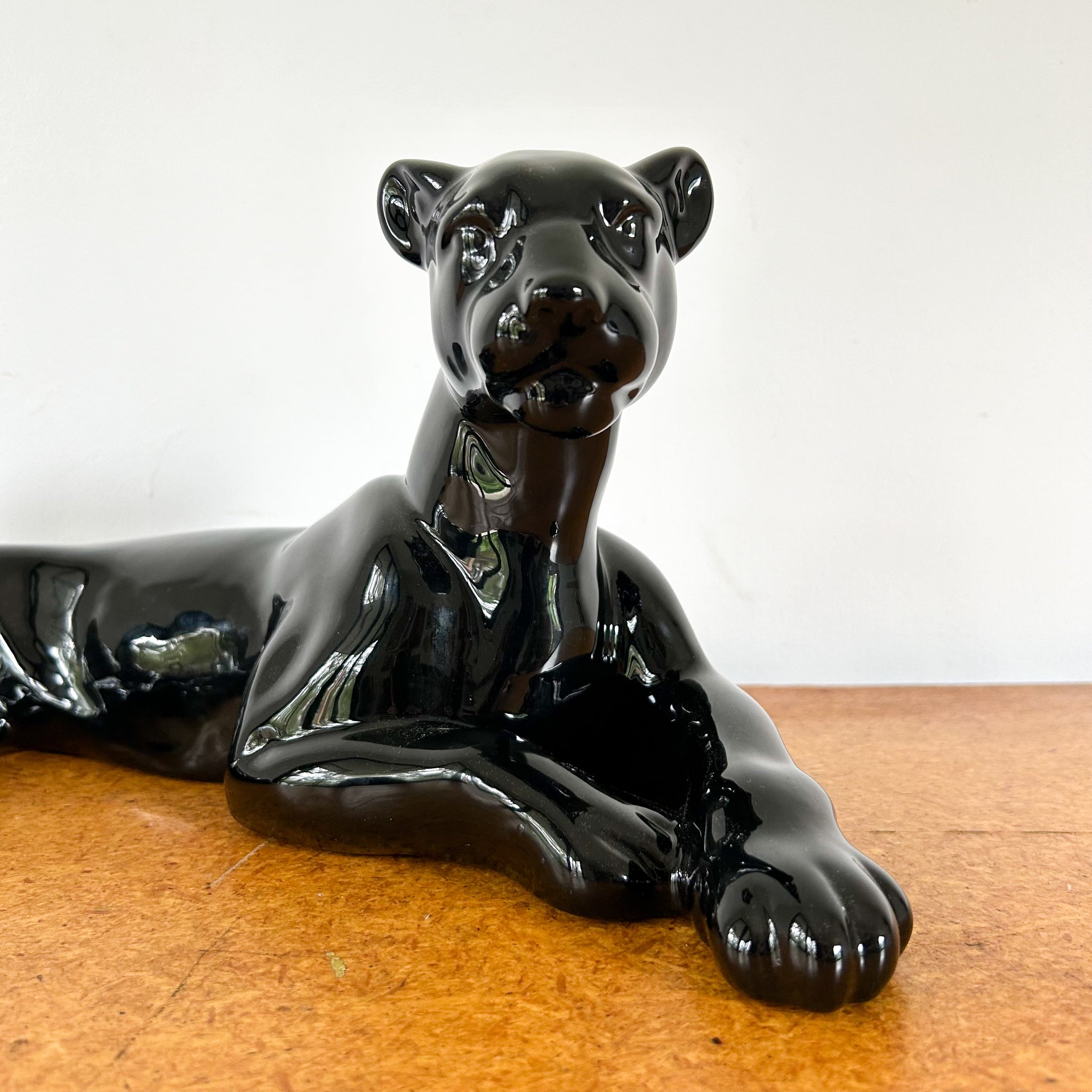 BLACK CERAMIC PANTHER