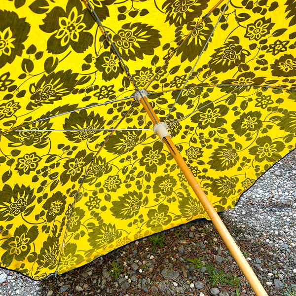 STANDFAST BEACH UMBRELLA