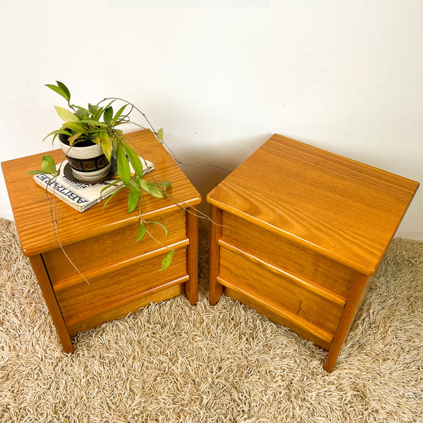 BEDSIDE DRAWERS PAIR
