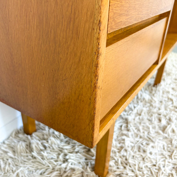 PETITE SIDEBOARD BUFFET