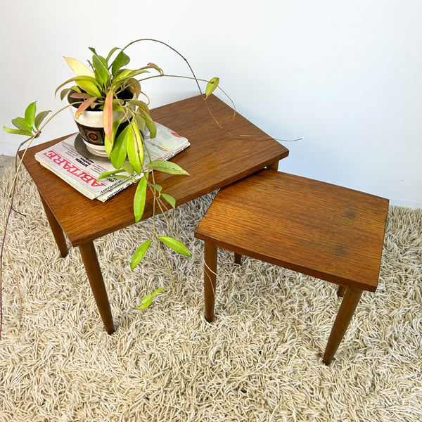 NESTING SIDE TABLES