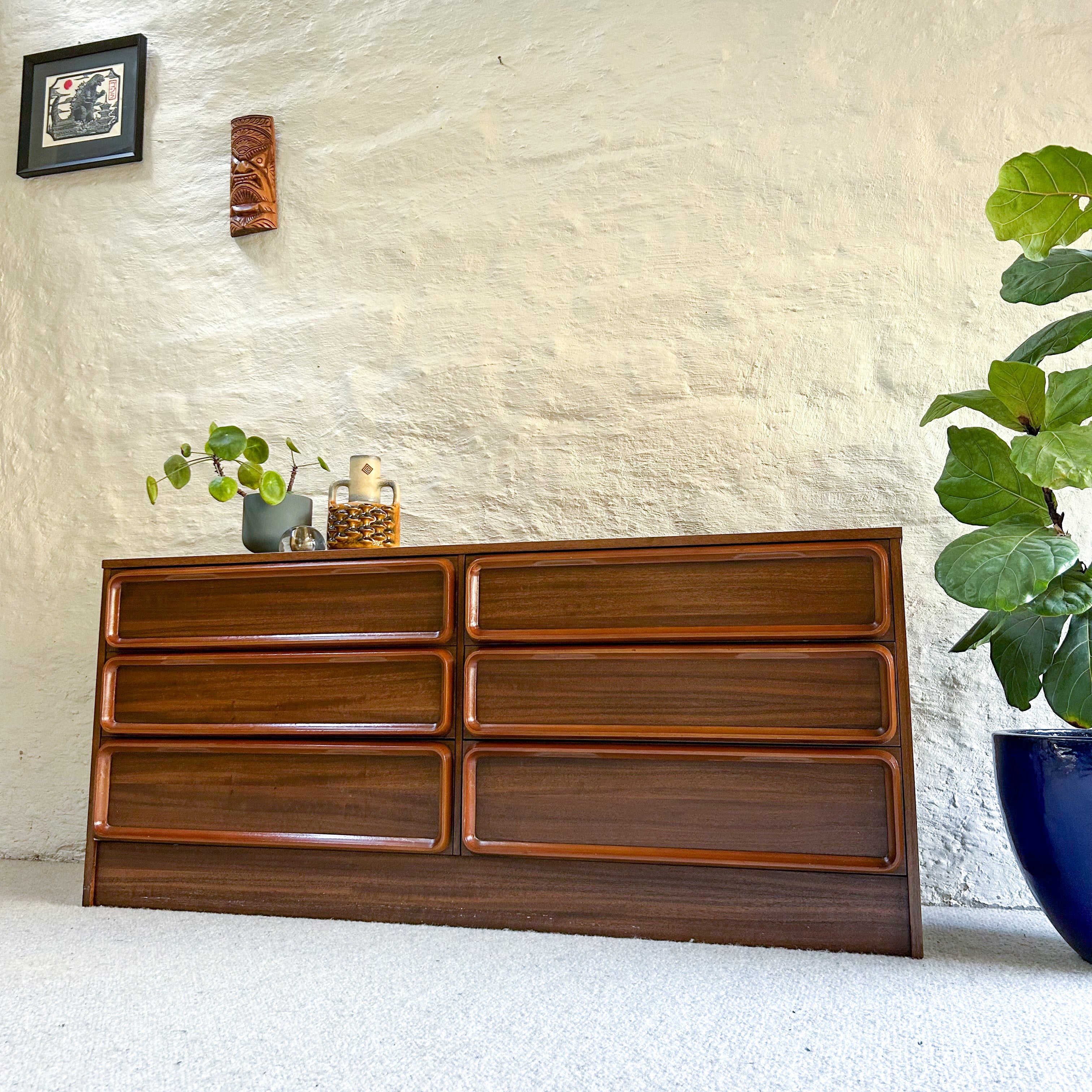 RELIANCE DRESSER DRAWERS