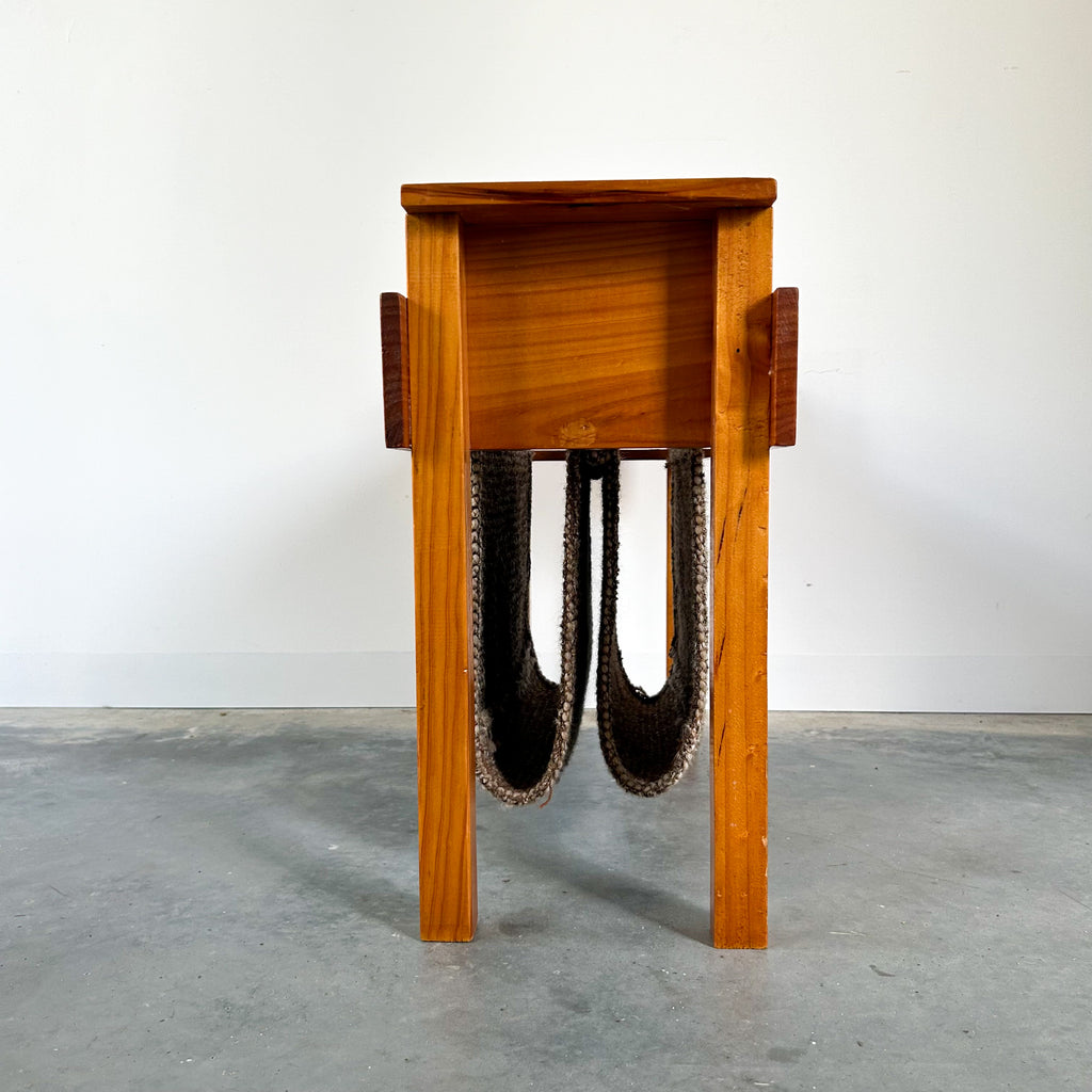 PINE MAGAZINE RACK