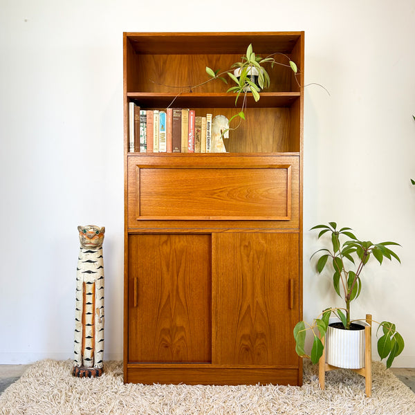 MACROB WALL UNIT