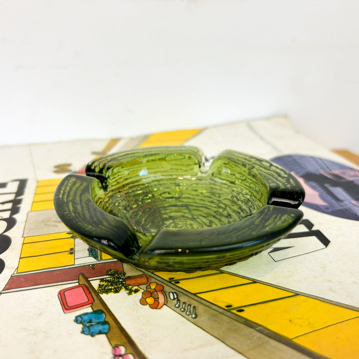GREEN GLASS ASHTRAY - HEY JUDE WORKSHOP • Vintage furniture & objects Melbourne