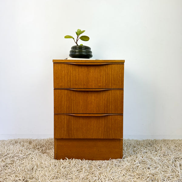 BEDSIDE DRAWERS WITH WAVE HANDLES (SINGLE)