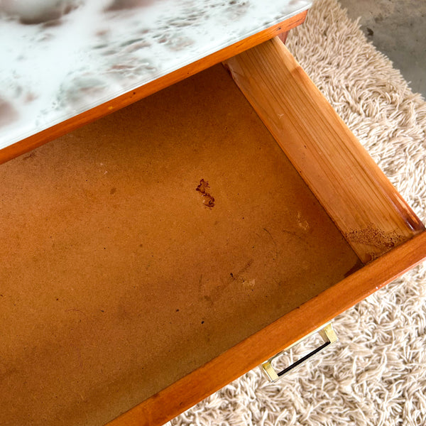 DRESSER DRAWERS WITH MIRROR