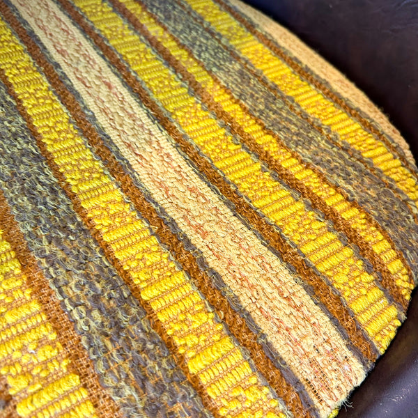 HEXAGONAL DINING TABLE WITH VINYL CHAIRS