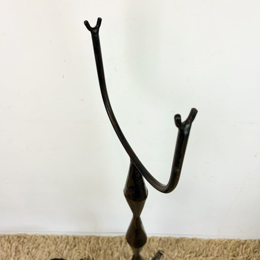 METAL PLANT STAND