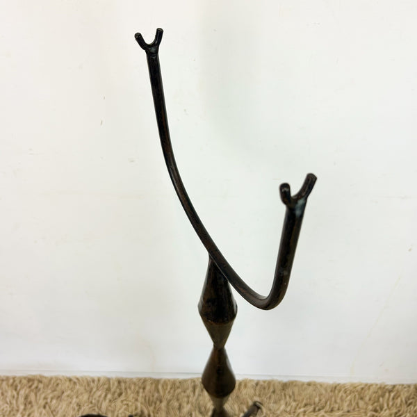 METAL PLANT STAND