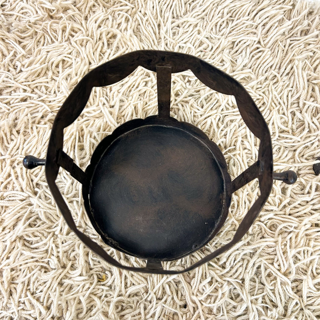 METAL PLANT STAND