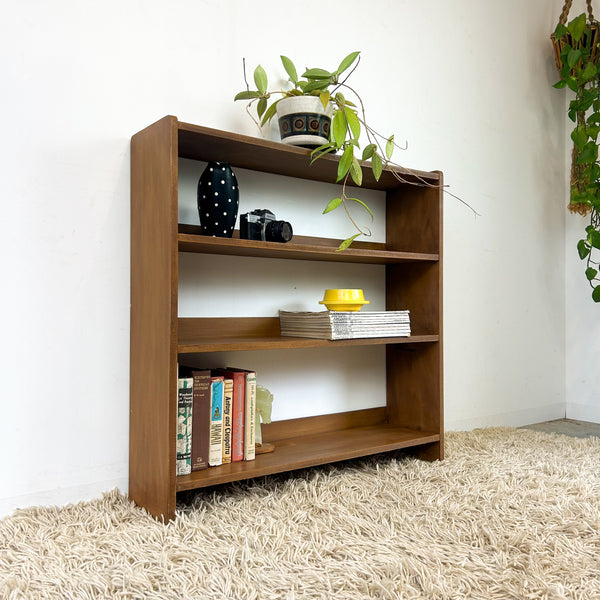 SMALL BOOKCASE