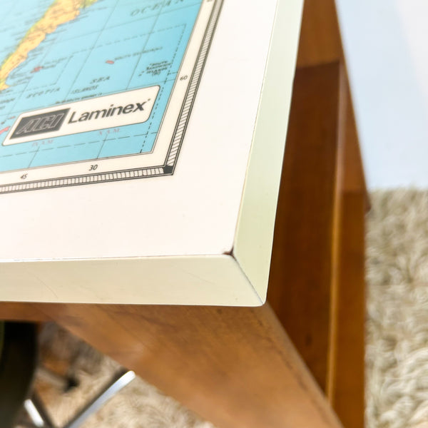 WORLD MAP DESK