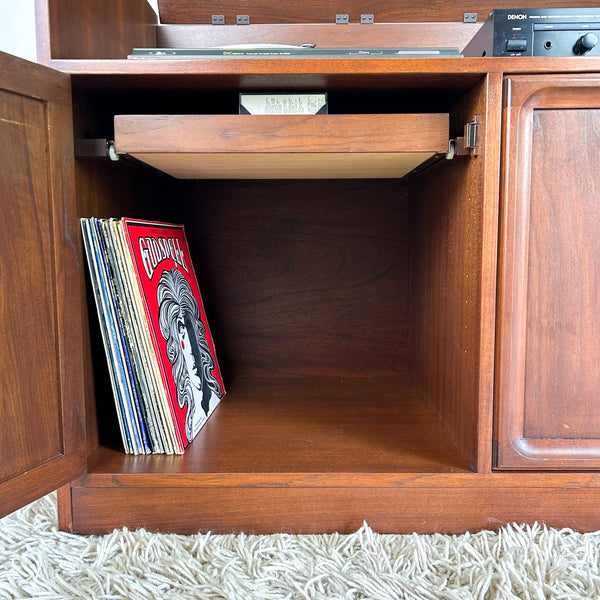 PARKER STEREO CABINET