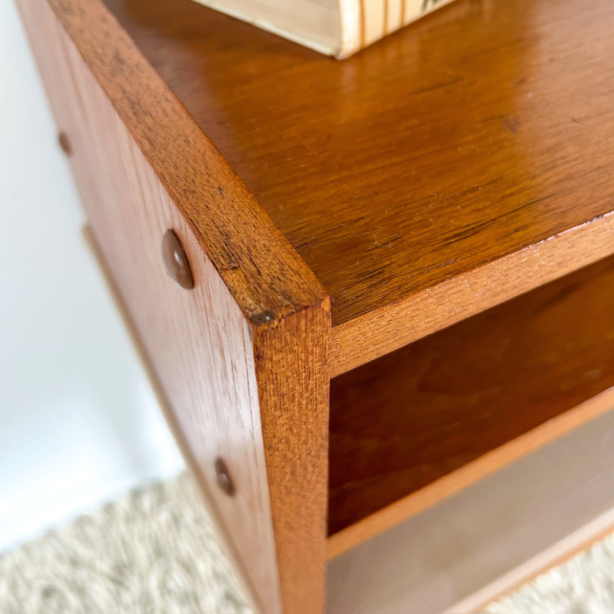 TELEPHONE TABLE
