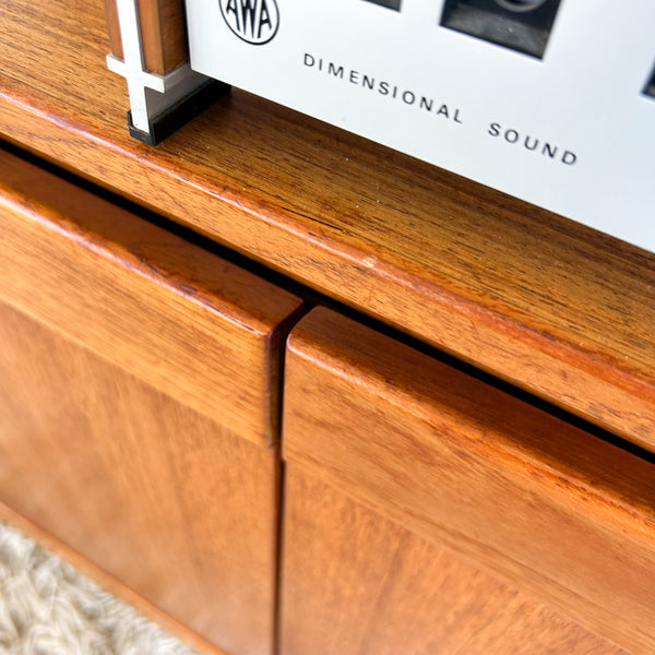 SIDEBOARD CABINET