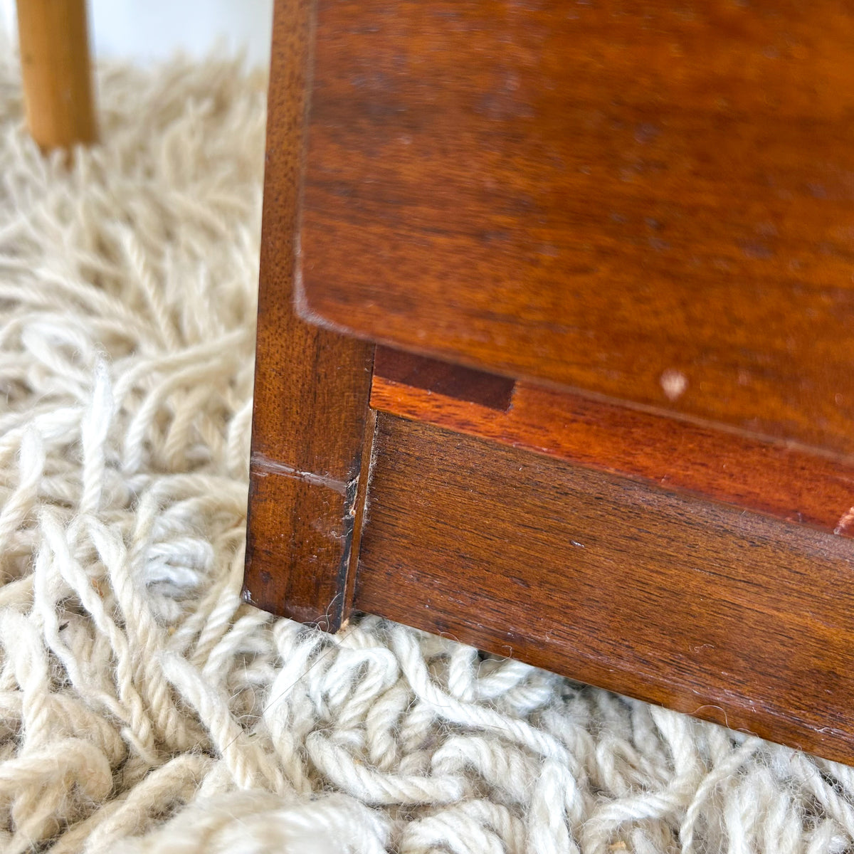 RULA DRESSING TABLE