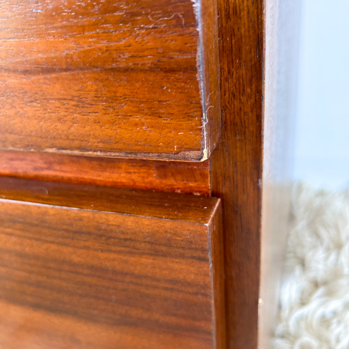 RULA DRESSING TABLE