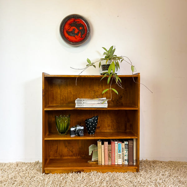 SOLID TIMBER BOOKCASE SMALL