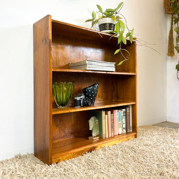 SOLID TIMBER BOOKCASE SMALL
